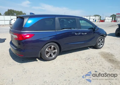 2018 Honda Odyssey Touring z USA, uszkodzony, nr VIN 5FNRL6H85JB066946